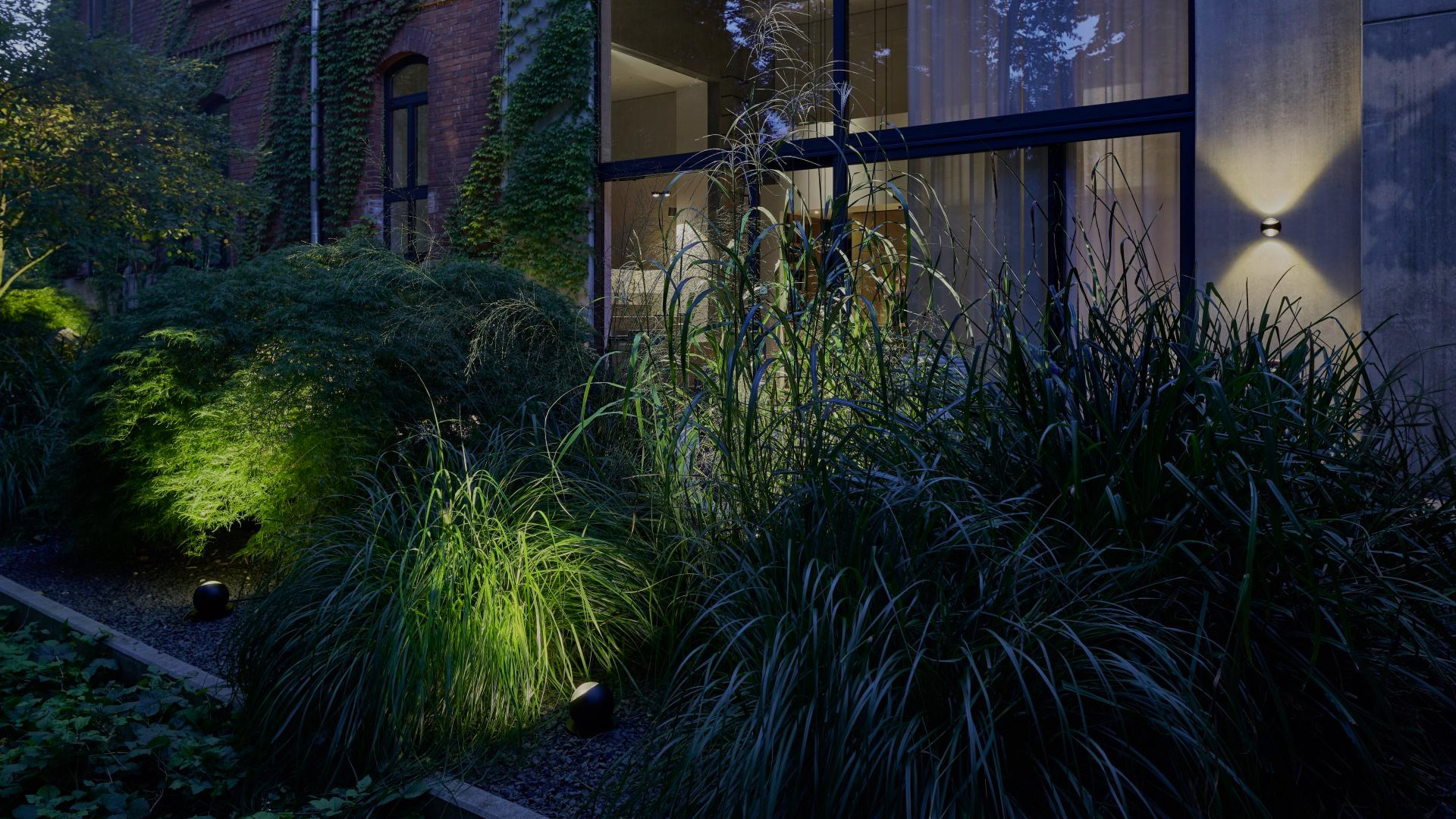 Aussen- und Gartenbeleuchtung – Produkte und Planung