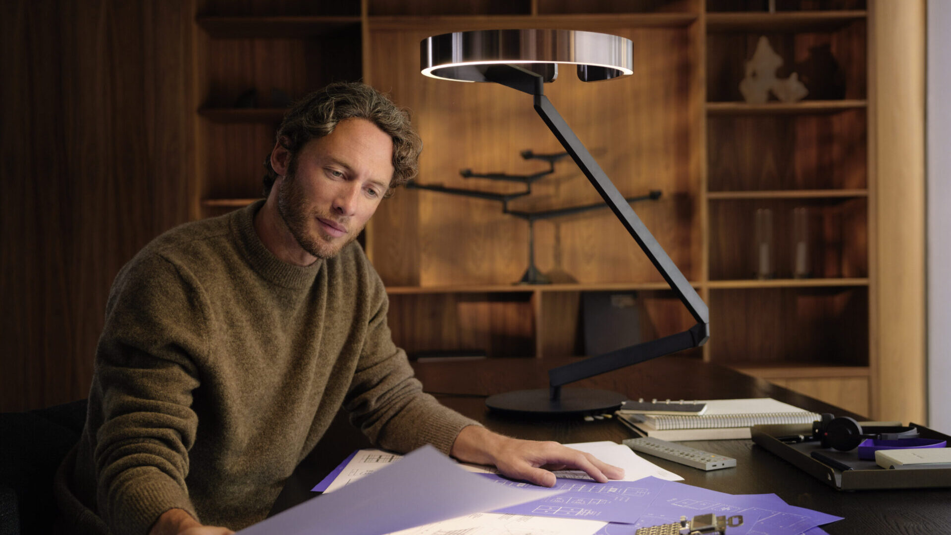 Occhio_Gioia-equilibrio Tischleuchte . Bernd Nagel Dornbirn . Im richtigen Licht